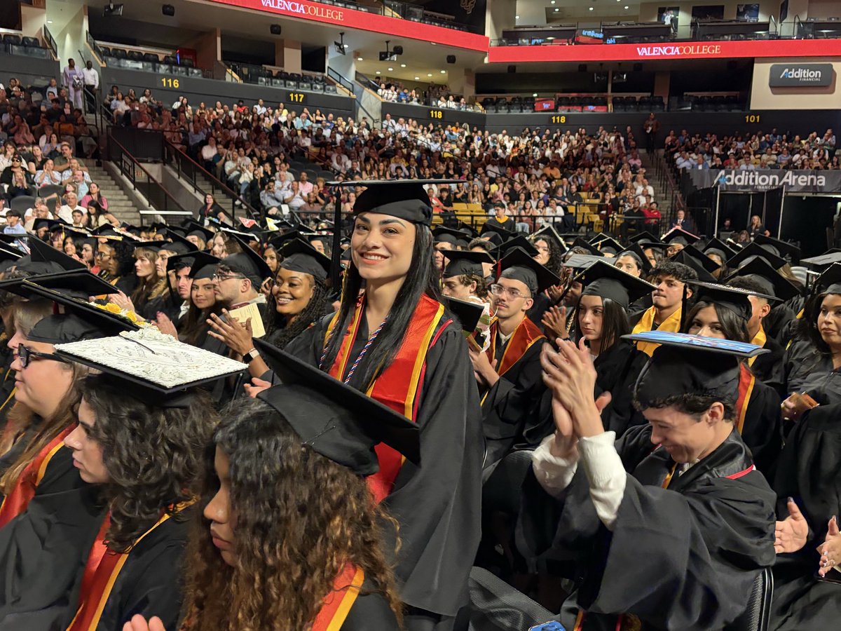 valenciacollege's tweet photo. Congratulations to the #veterans graduating from Valencia College today!
#VCGrad #PumaProud https://t.co/Wwe2tCIknv