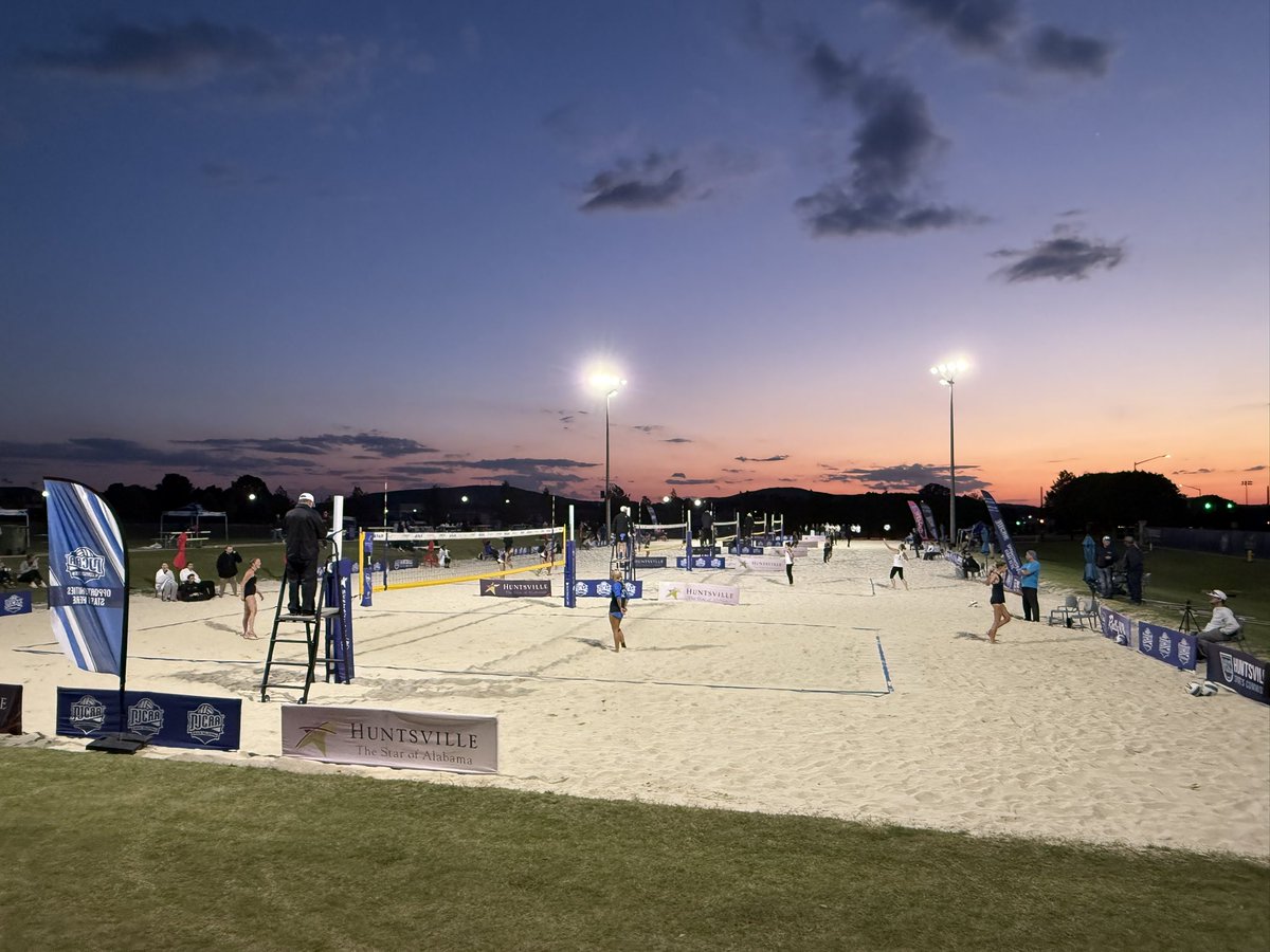 CoachCharlieO's tweet image. That’s a WRAP for NJCAA’s!! 🏐🏖️@NJCAAVolleyball @NJCAA @HsvSports @RallyVB #GrowTheGame #BeachVolleyball #Volleyball #HSV