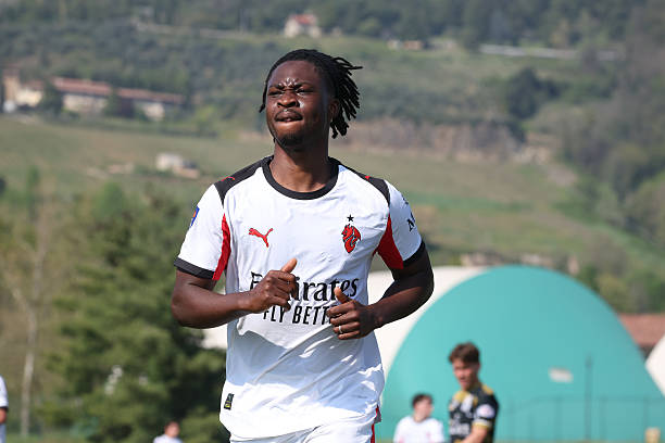 Milan Posts tweet media