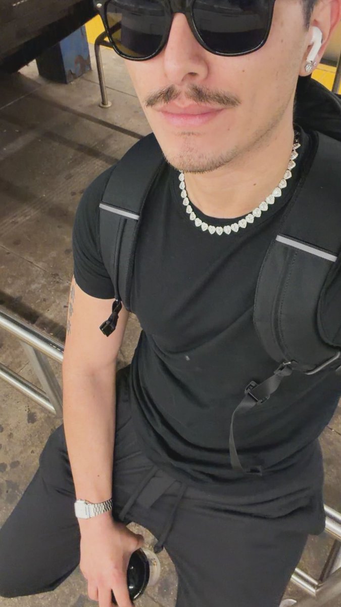 promiscuousJoe's tweet photo. just bred a boy in the subway while waiting on the E train ❤️‍🔥 https://t.co/YKYd0CvgeM