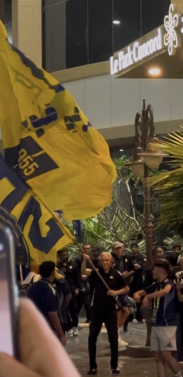 باستر، NFC . درع النصر tweet media