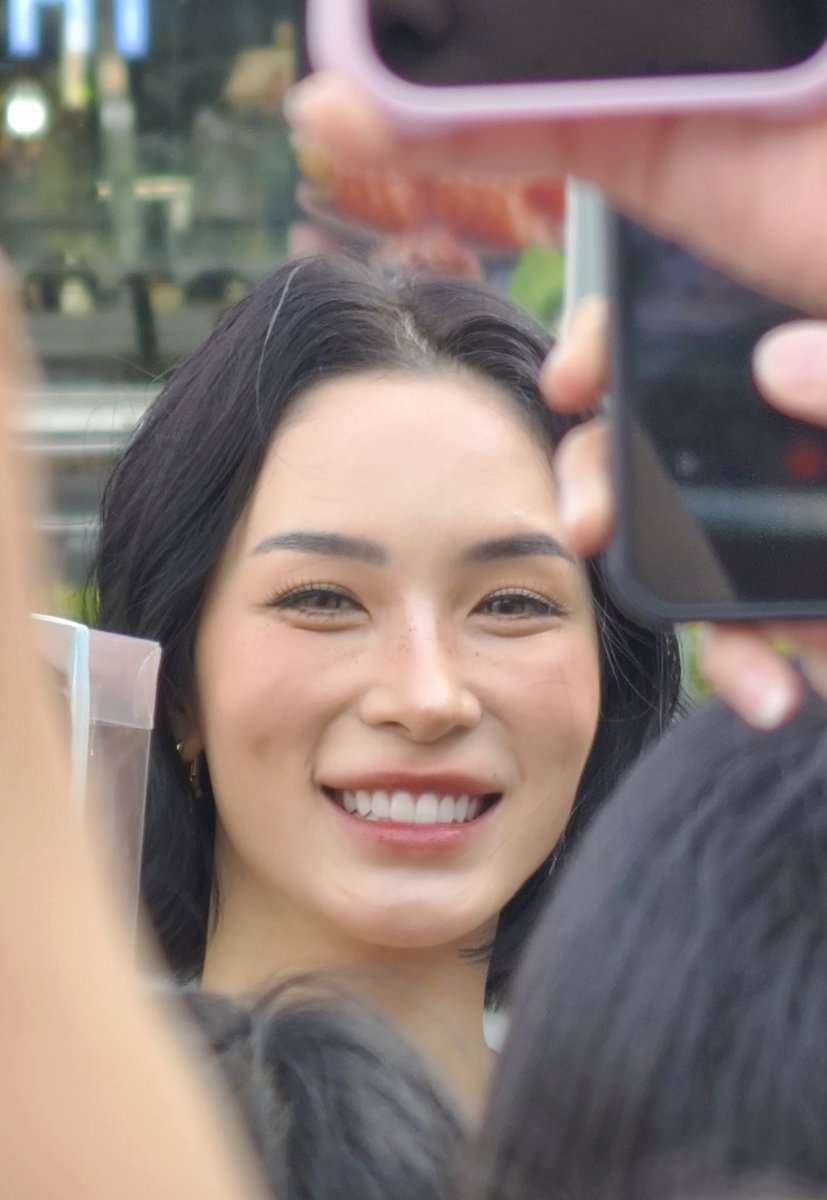 𝙄𝙢𝙣𝙤𝙩𝙨𝙢𝙖𝙪 🎀 เห็นตัว J ใน Kao มั้ย tweet media