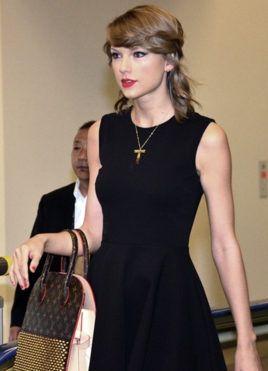Taylor daily throwback tweet media