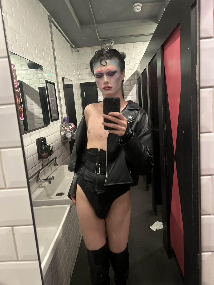 theeonlysxmi's tweet photo. Nah acc had sm fun last night https://t.co/gzvsx74INz