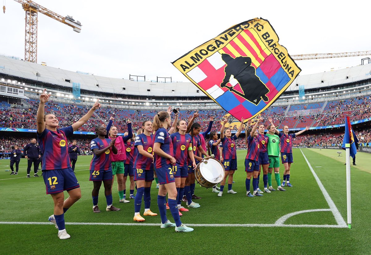 ³Arantxa Cerezo 💙❤️ tweet media