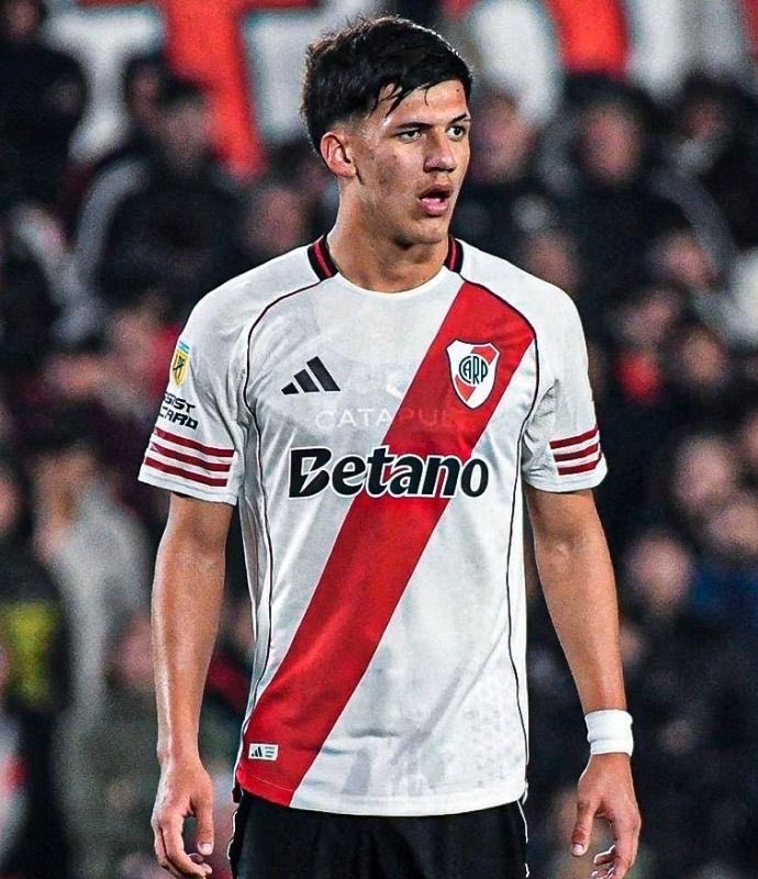 Vibra River 🐔 tweet media