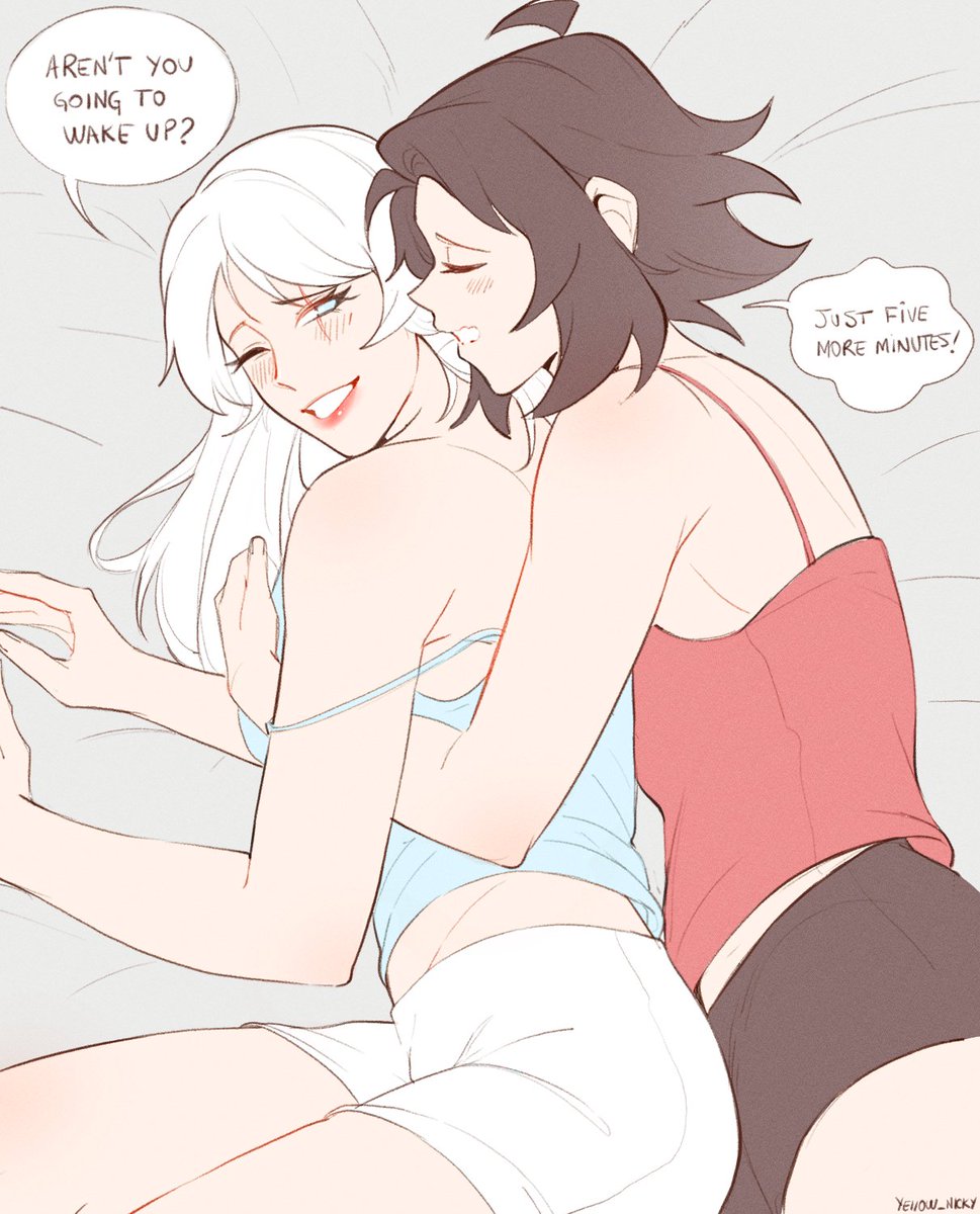 ✨𝙔𝙀𝙇𝙇𝙊𝙒 - Working on Commissions tweet media