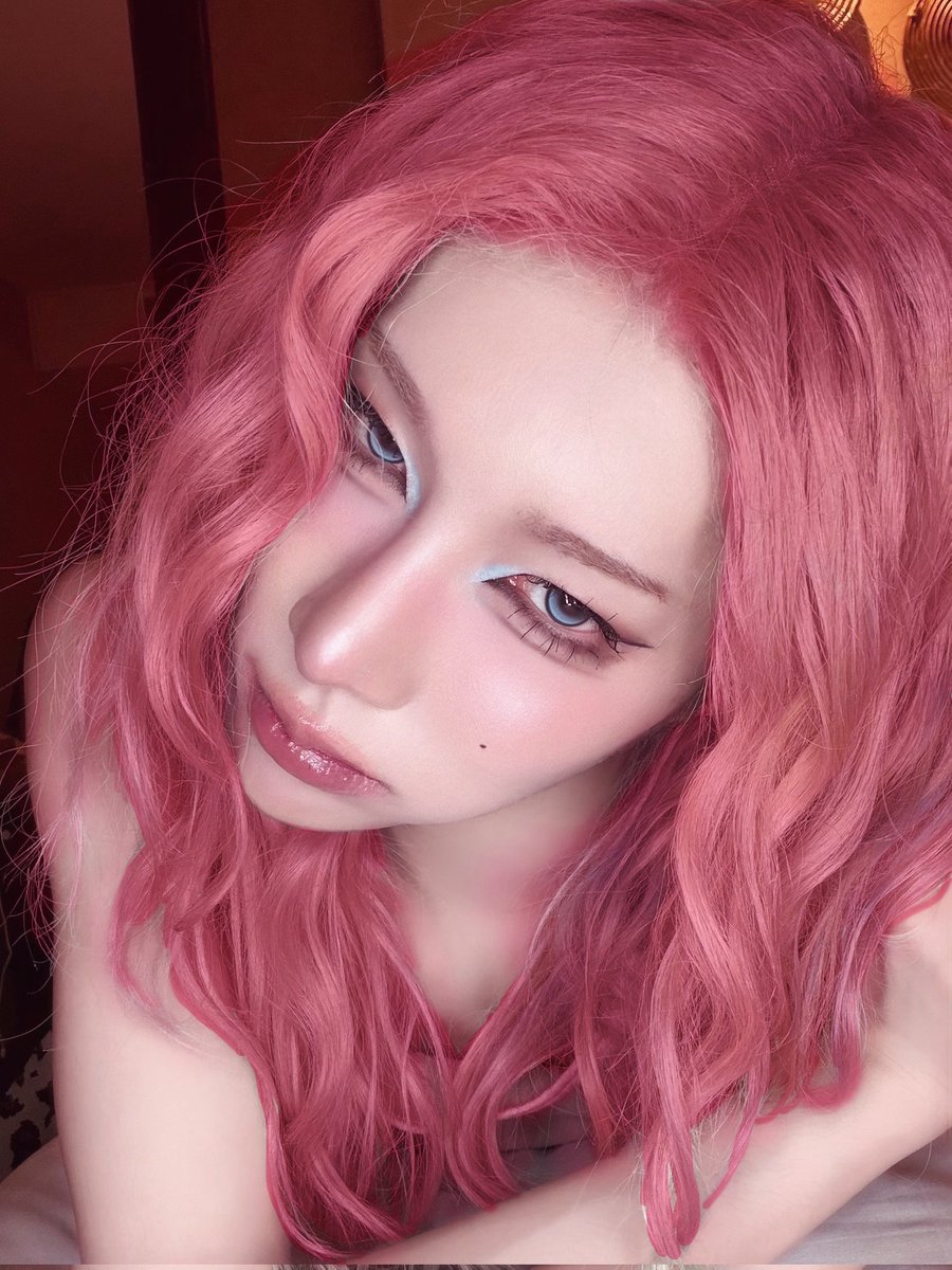 Thatweirdevol | Doing ❌❤️con goddesslike 1/08~~ tweet media