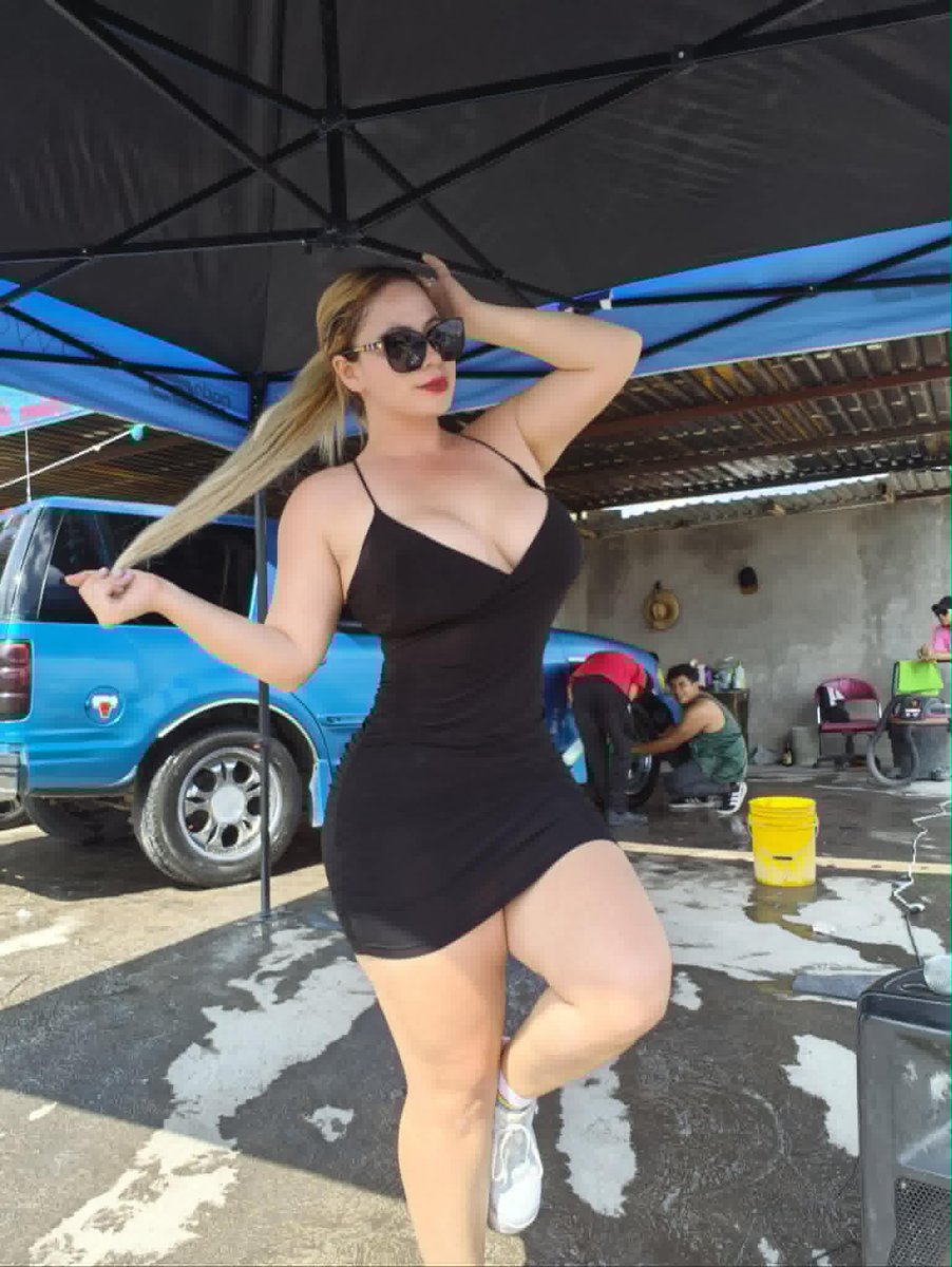 edecanesgalatea's tweet photo. Reinas absolutas y soporten, Somos Edecanes Galatea 📷📷 en colaboracion con #autolavadolacueva nuestra hermosa Diana , en #queretaro 📷 #edecanes #edecanesqueretaro #edecanesgalatea #activaciones #ActivacionesDeMarca #edecanesmexico #edecanesparaeventos #autolavado https://t.co/fE24jGyPP8