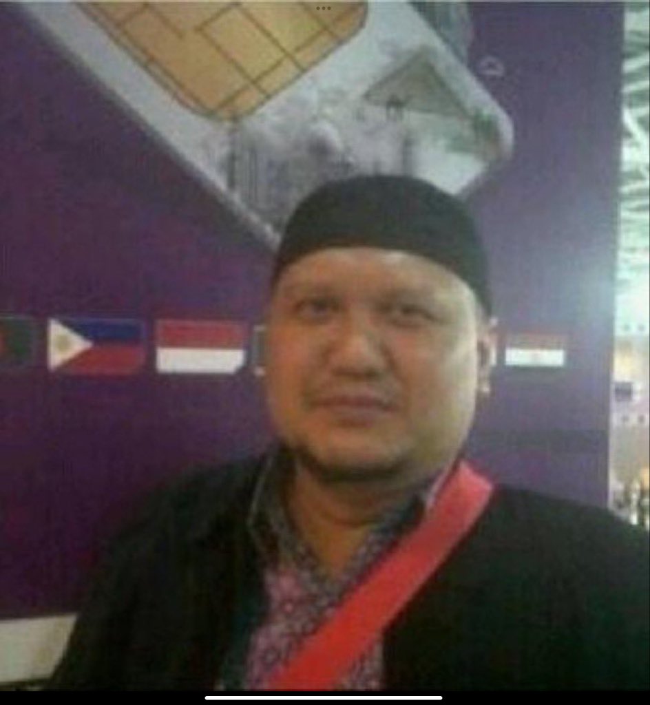 Van Persia tweet media