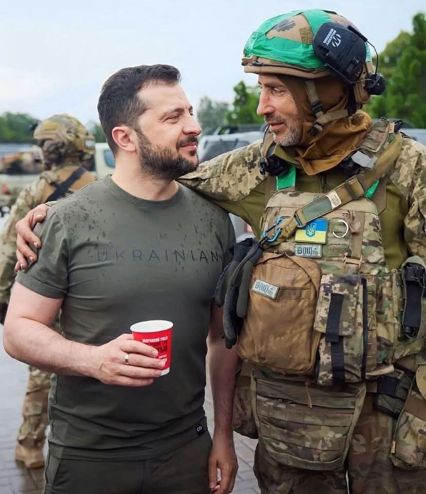 DeBaule2026's tweet image. I'd better like we fight with #Ukraine 

#SlavaUkraïni #SlavaUkraïni #SlavaUkraïni #UkraineWillWin #IStandWithUkraine #ZelenskyyWarHero