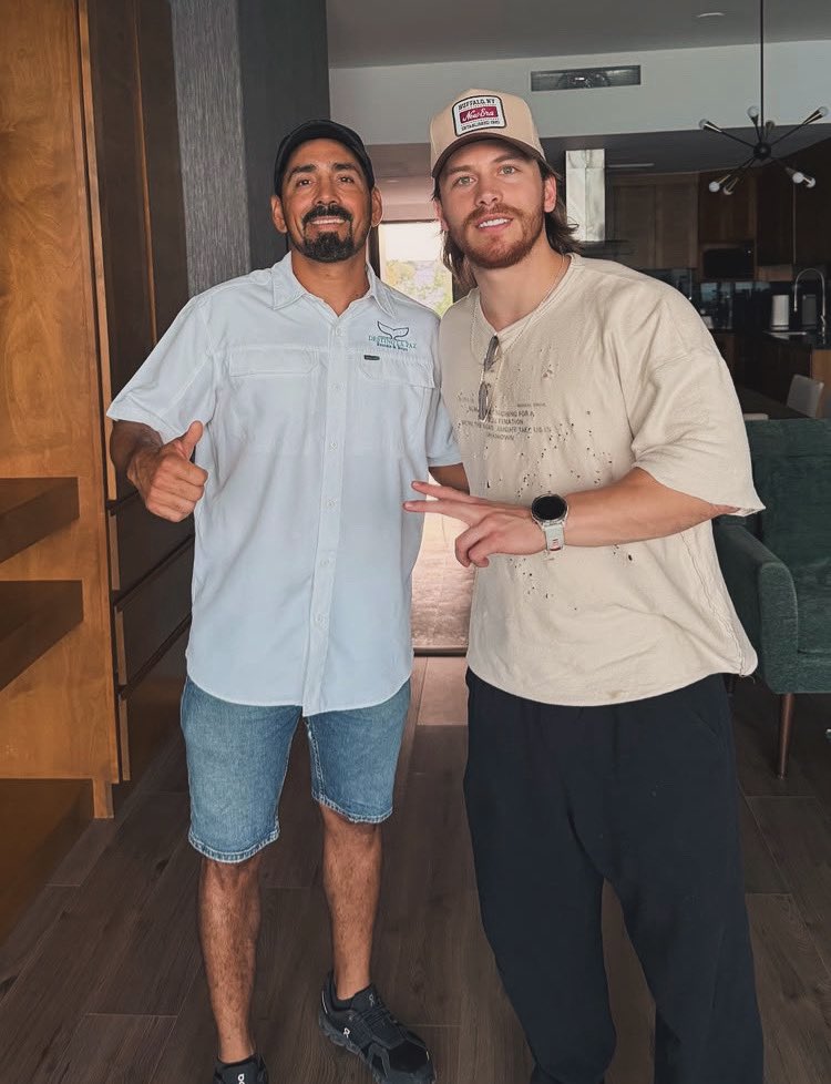 LaEsposaViral tweet media