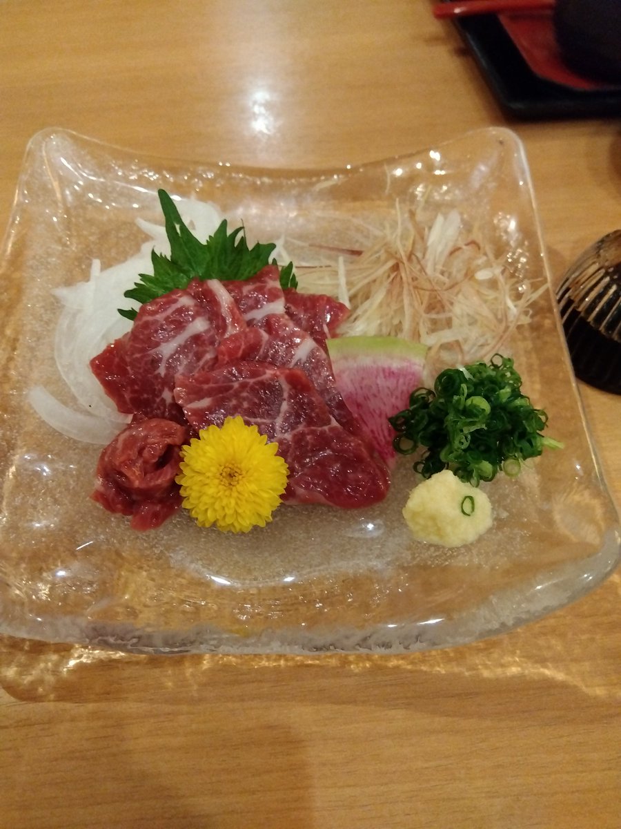 ナツカ tweet media