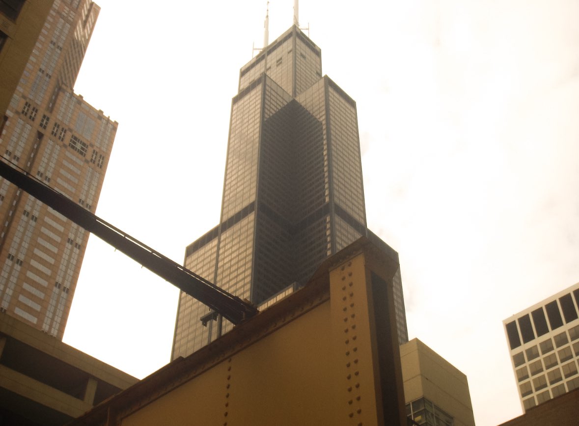 AllesSophia's tweet image. walking around the #chicago loop on a random spring afternoon w my #digicam 

#photo #photography #camera #digital #film #city #urban #downtown #urbex #building #architecture #midwest #river #bridge #modern #historic #design #cityscape #aesthetic #nostalgia #street #walking