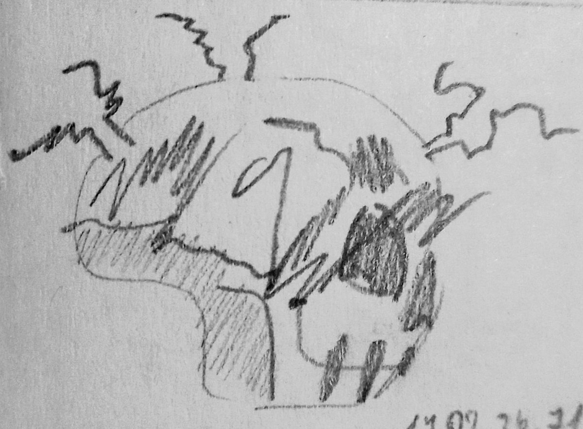 as_mlse's tweet image. Day 655
Голова болит 
#art #illustration #sketch #描画 #鉛筆 #sketchbook #Anime #AnimeArt #рисунок