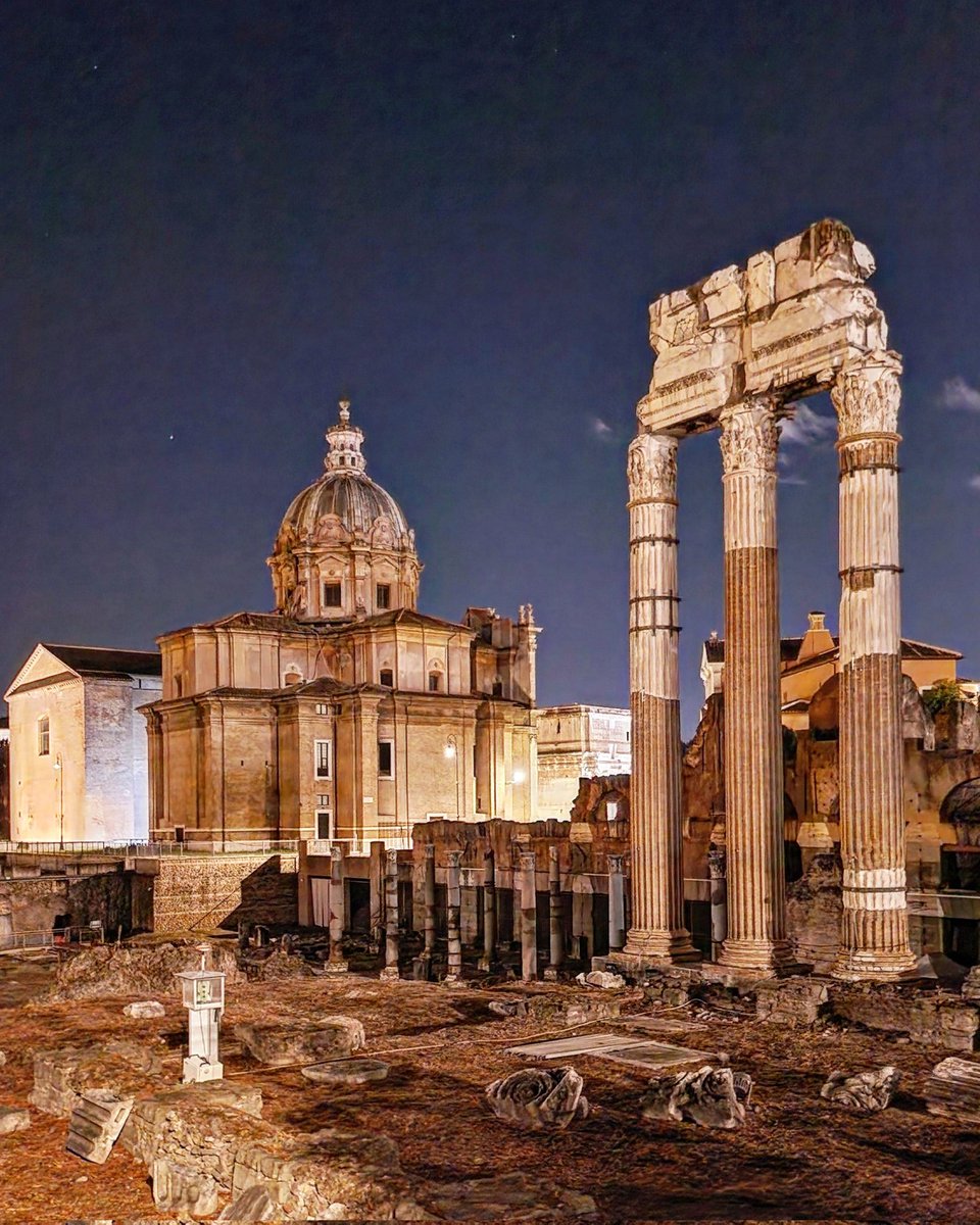 nadia2767's tweet photo. @RecopilationNet Roma. https://t.co/HHl5xqSotR