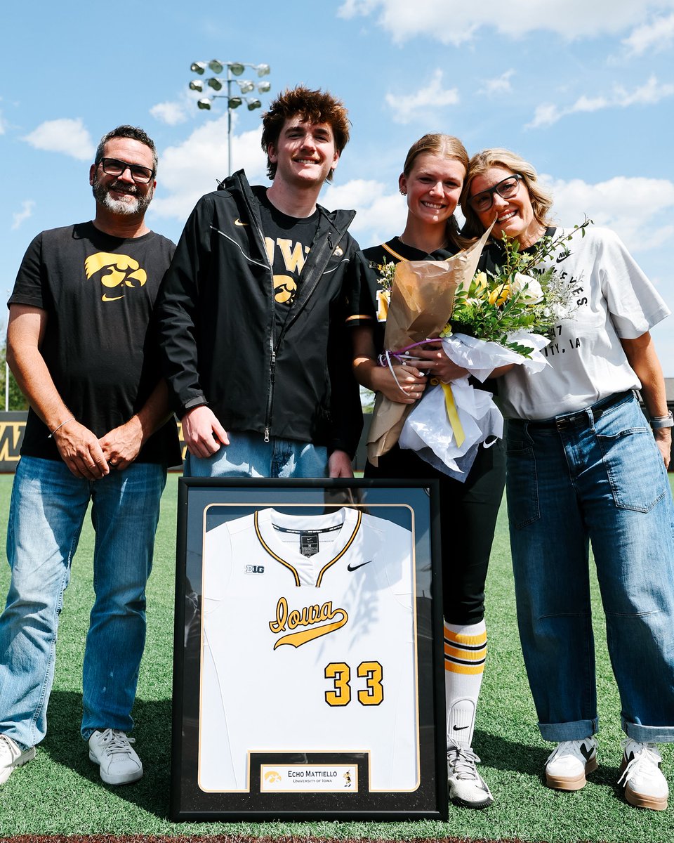Iowa Softball tweet media