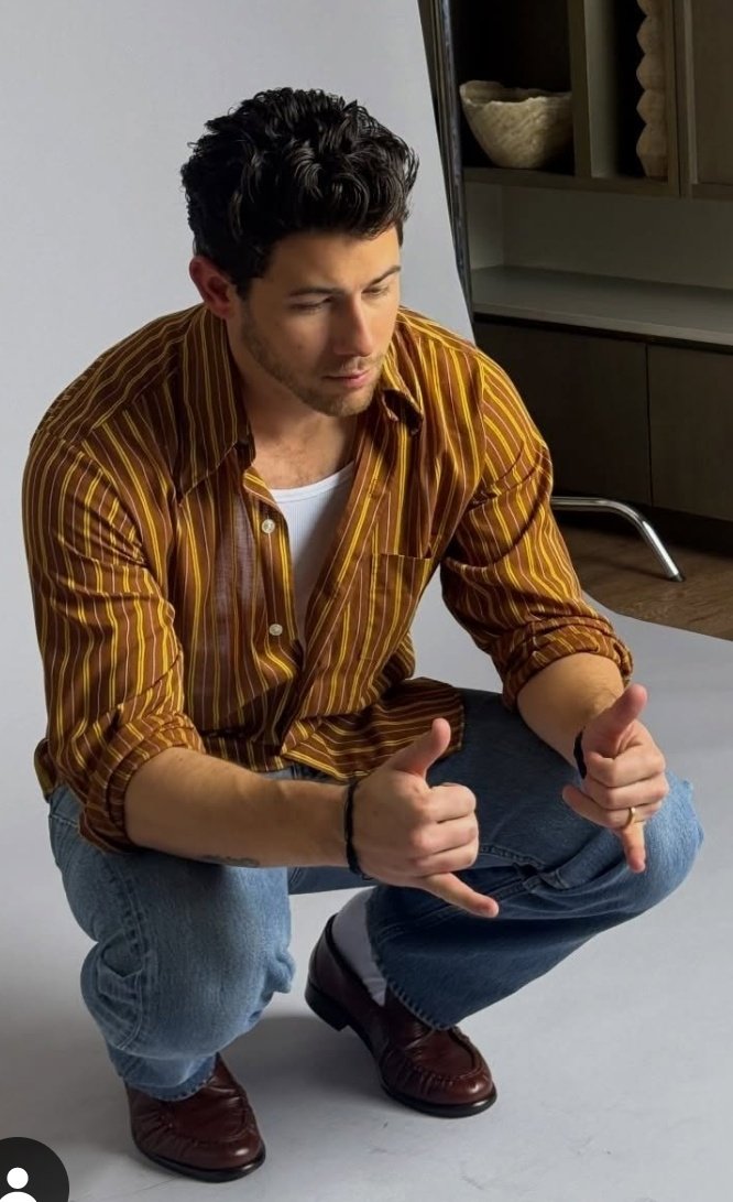 NickJonasStyle1's tweet photo. In the zone...
#nickjonas https://t.co/HIX1n4DSYW