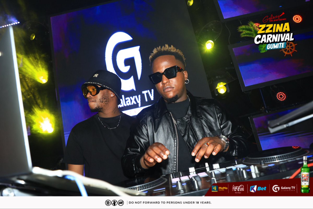 100.2 Galaxy FM Zzina! tweet media