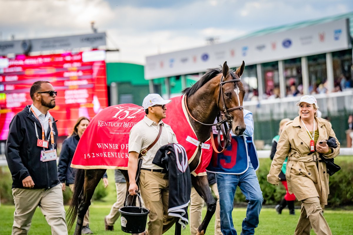 Churchill Downs tweet media