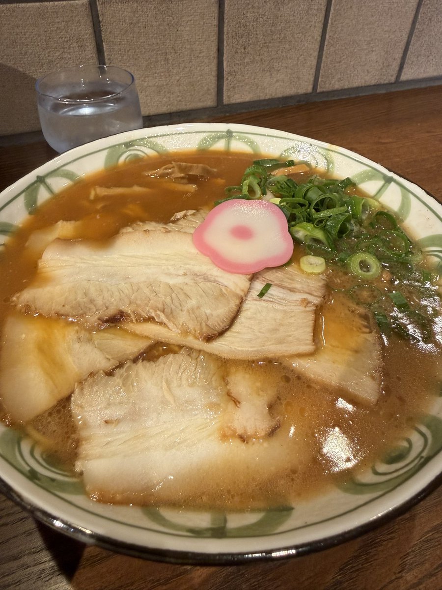 ひげび tweet media