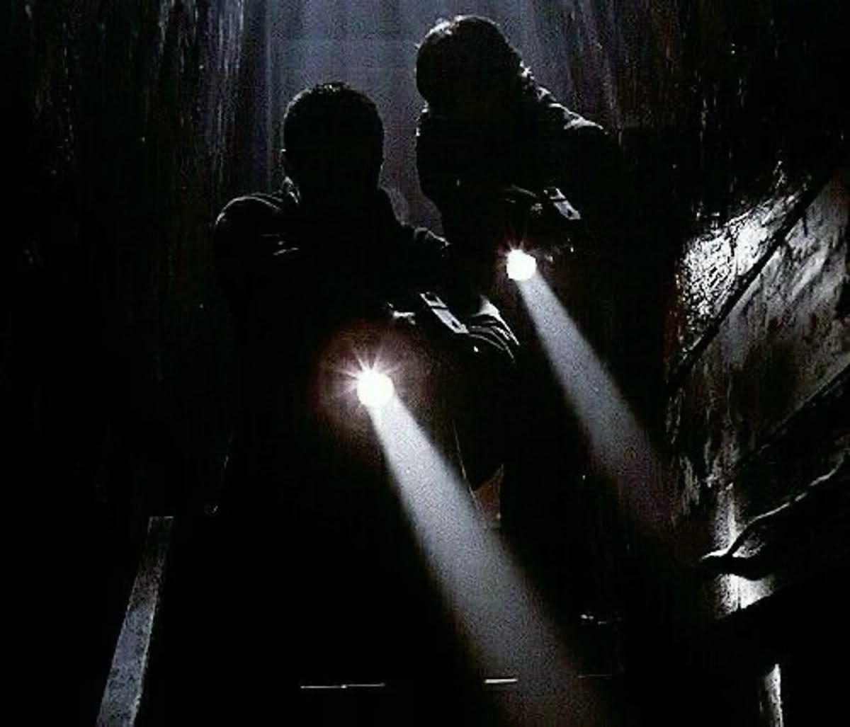 sammyboysmiles's tweet image. moot hunt! 👻🏹
-spn fan from the beginning 
-sam truther 
-love the brothers 
-mostly all spn posts 
-some personal and other things! 
let’s be friends!!! 
#supernatural #spn #samwinchester #deanwinchester #moot