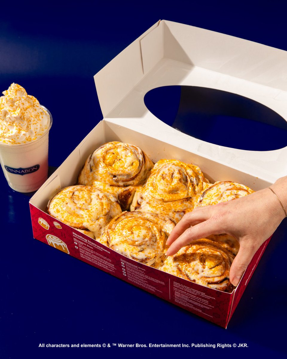 Cinnabon tweet media