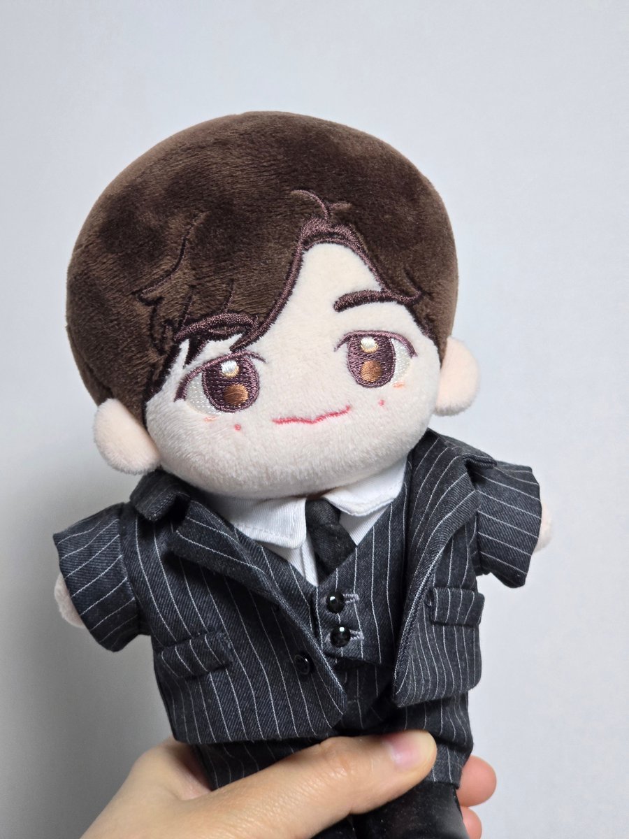 290_700's tweet photo. 요 인형 양도하고싶은데 올마였는지 생각이 안 난다
기억하는사람 ~~~~~~~~ https://t.co/bLBKDikuMk