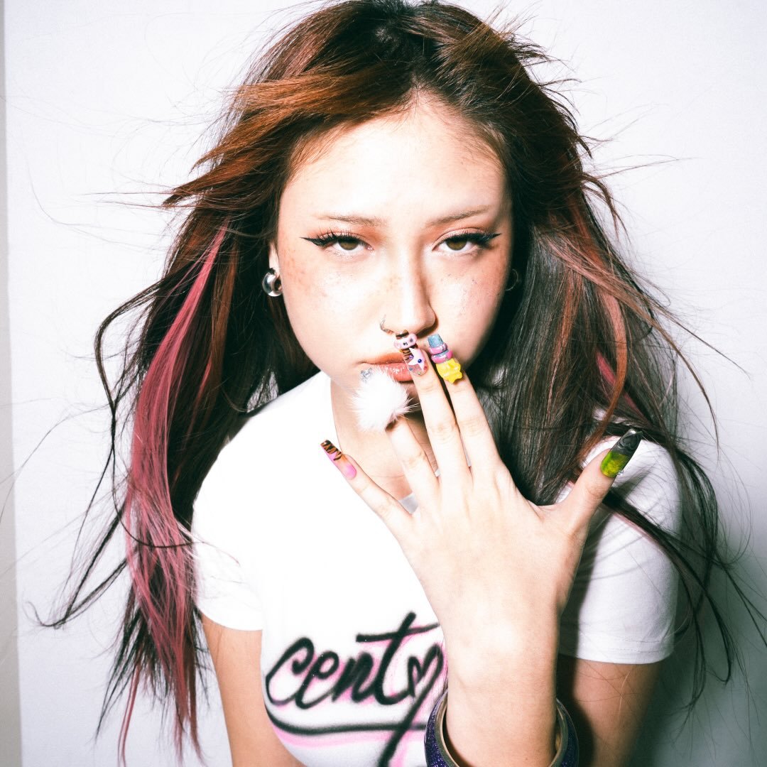 i-Pop HQ tweet media
