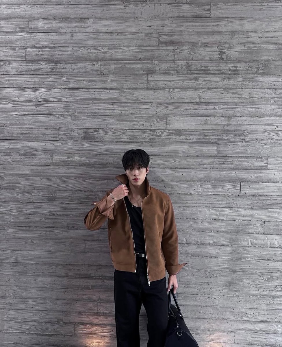 Hyun tweet media