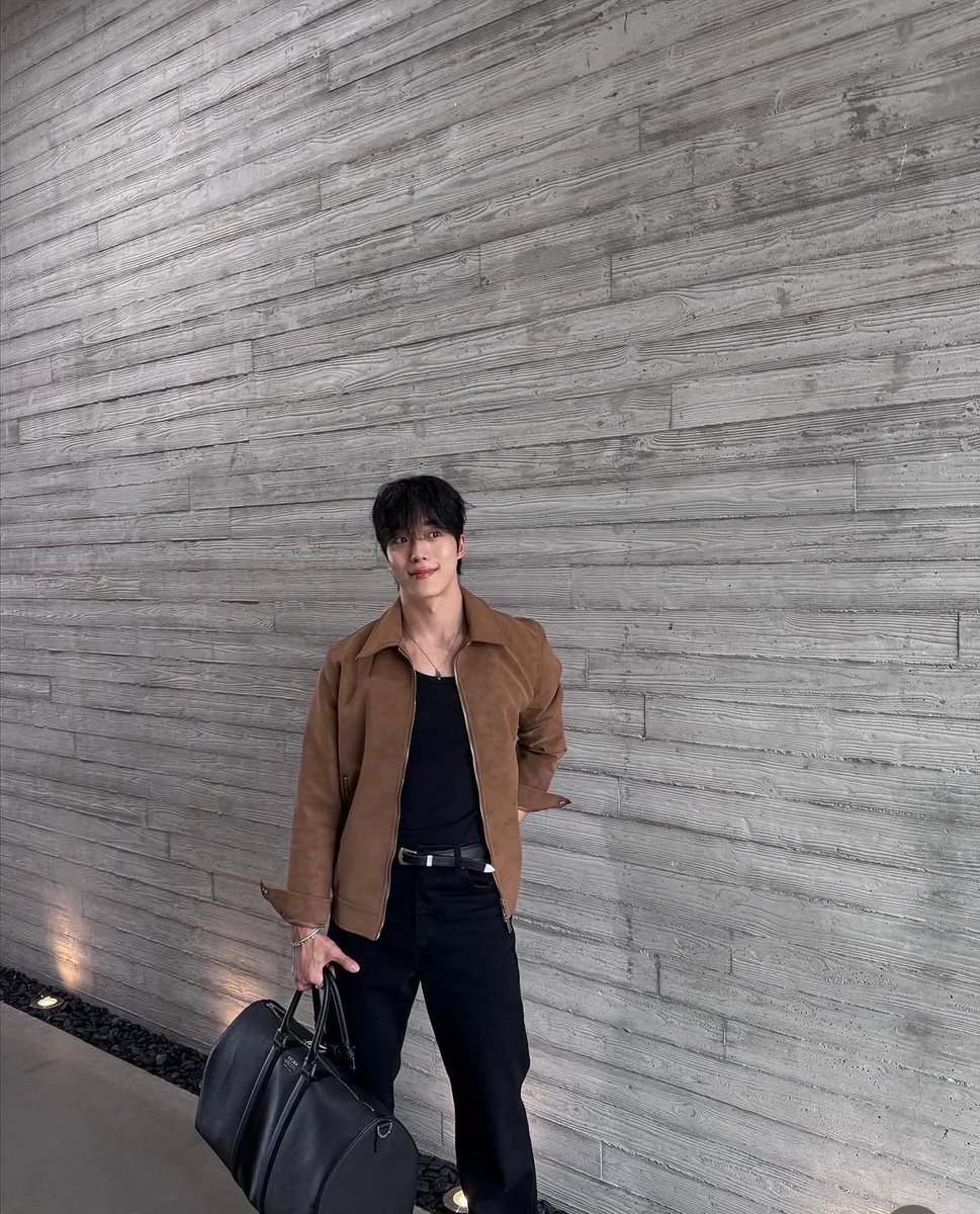 Hyun tweet media