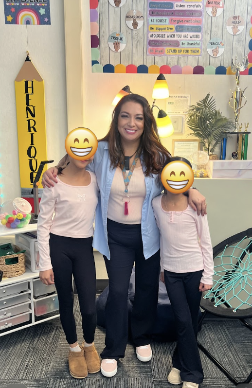 Mrs. Espinoza ❤️ $itsmrsEspinoza tweet media