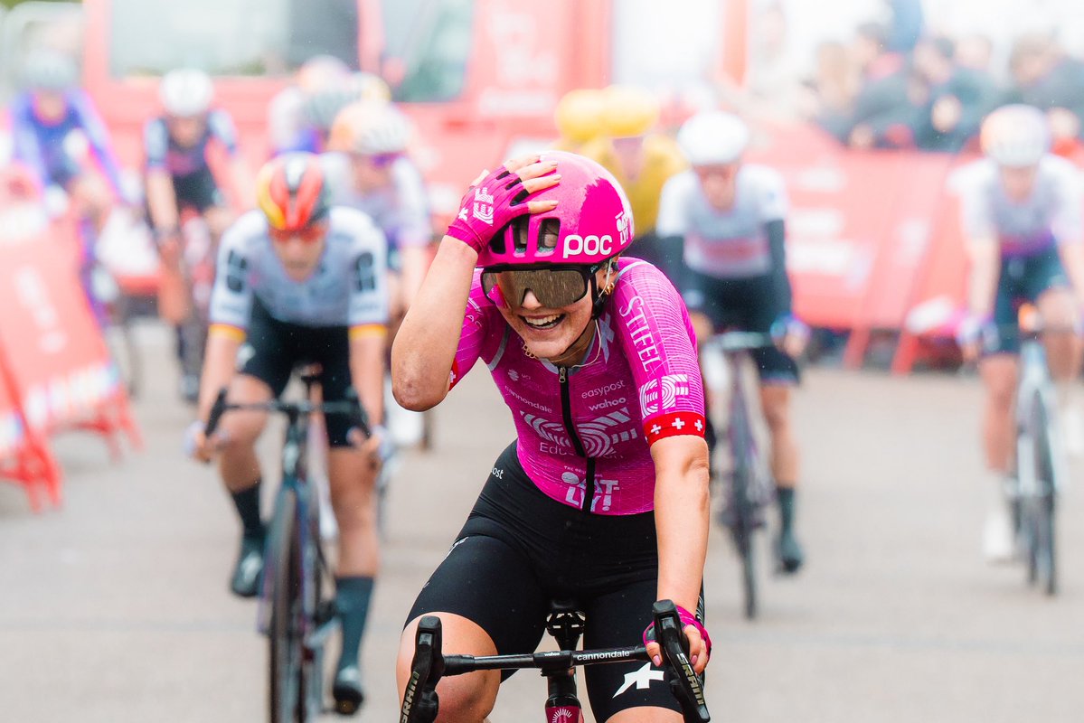 La Vuelta Femenina by Carrefour.es tweet media