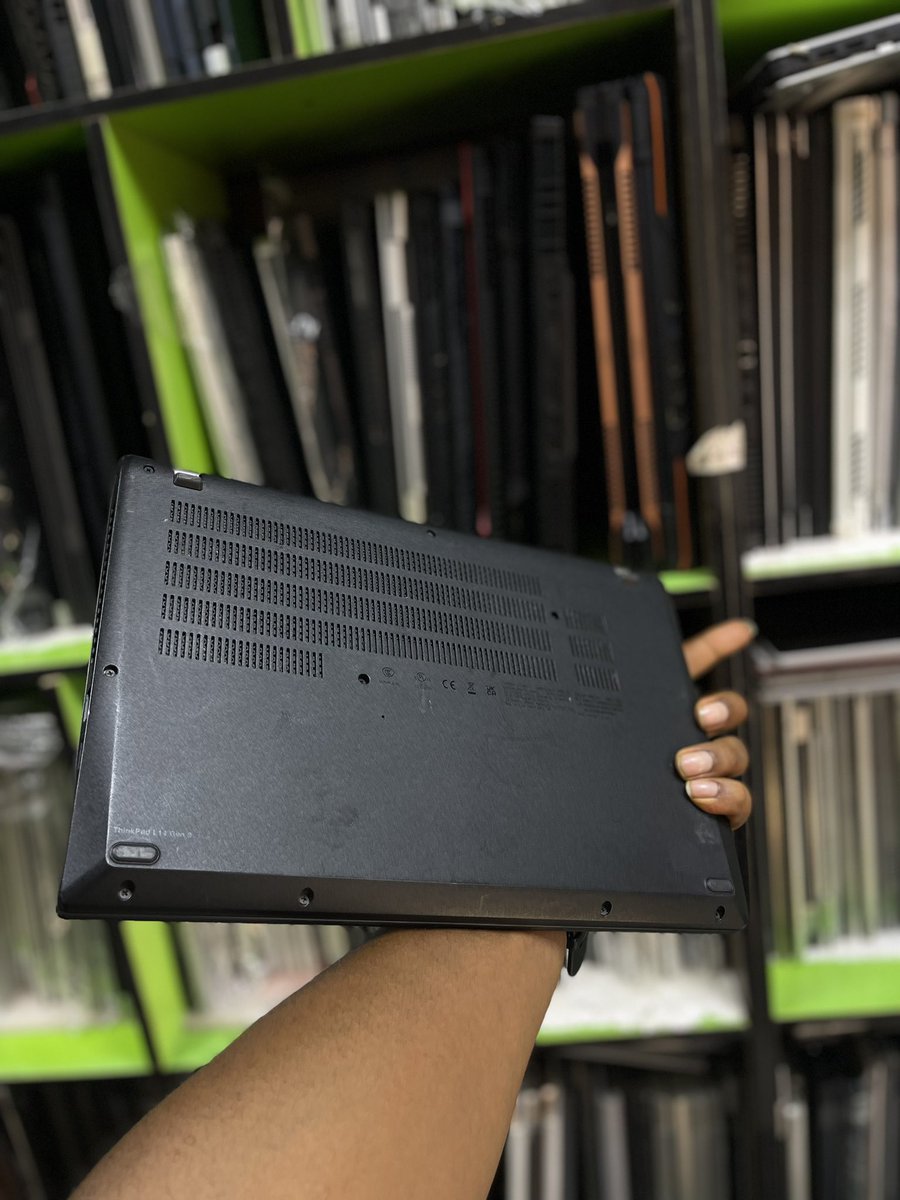 BucciHub's tweet photo. 465k Firm, New Week Deal… 

LENOVO L14
•12th Gen
•Touchscreen
•Core i5
•16gb Ram / 256gb SSD
•Keyboard Light
•14”FHD
•Face 🆔 
•Type-c Thunderbolt
•Excellent battery Life 🔋 

Price: 465k Firm

Location: Ojo alaba intl, Lagos
#Trending #laptop #advert #marketplace https://t.co/HMcNJDAtjt