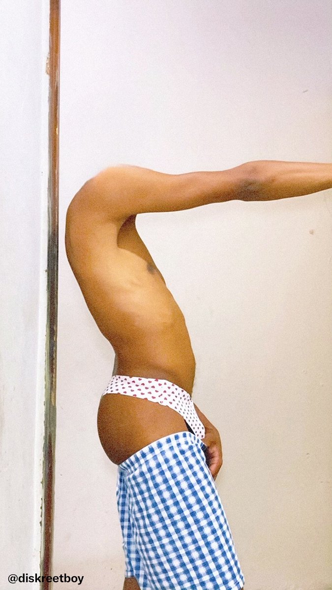 DiskreetBoy's tweet photo. Current fav 💋 https://t.co/8WQzRlbi3I