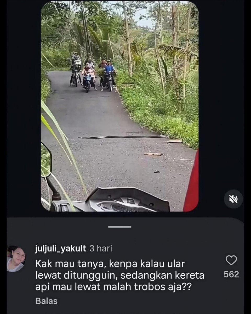 sosmed keras tweet media