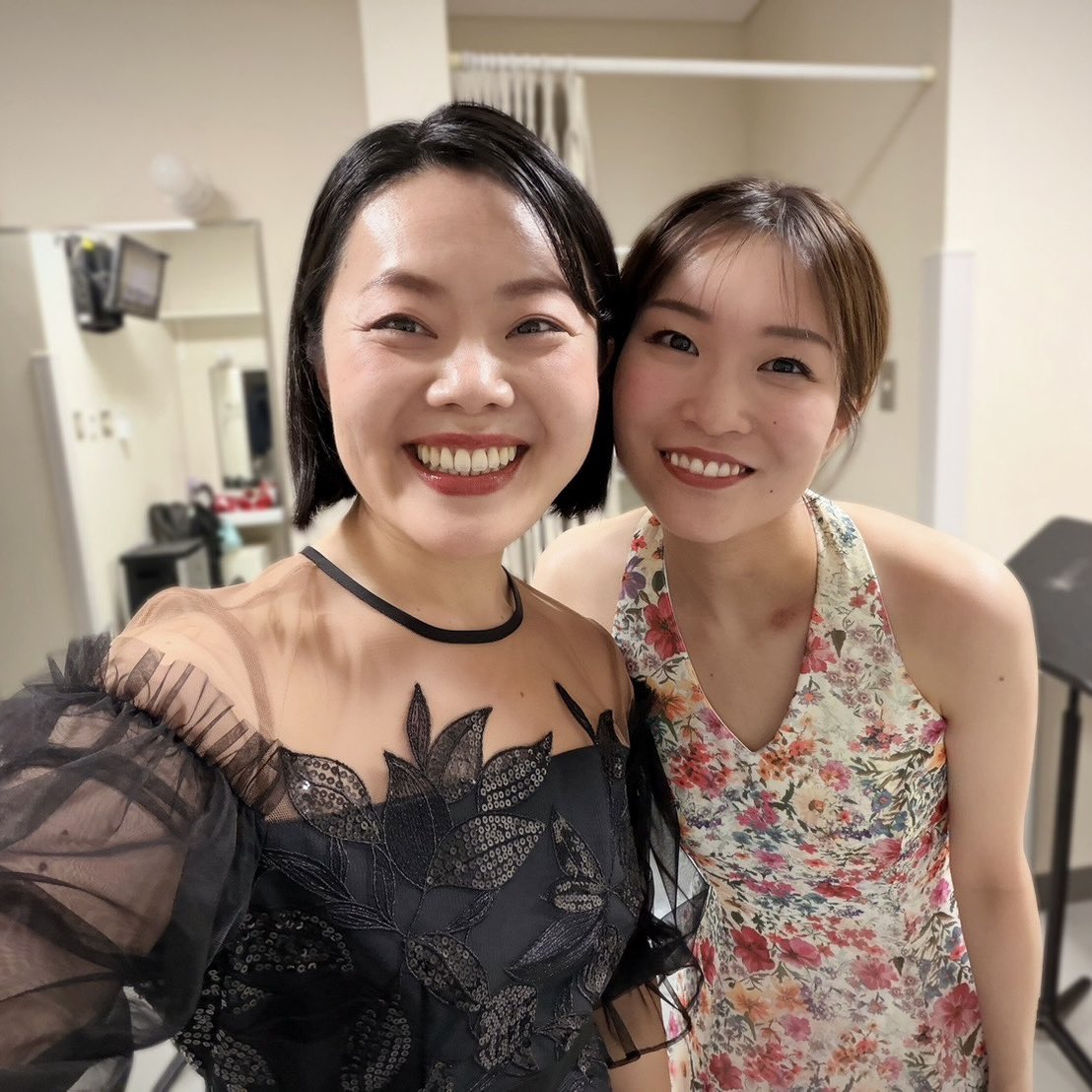 辻彩奈 Ayana Tsuji tweet media
