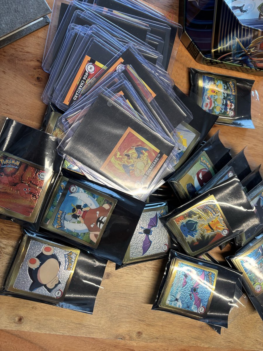 EndFiat's tweet image. Yeah and i still have a lot of these 😂 Artbox Sticker @Pokemon 
#Artbox #Sticker #SeriesOne #Pokemon