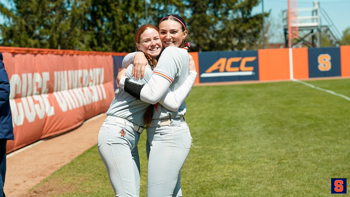 Syracuse Softball tweet media