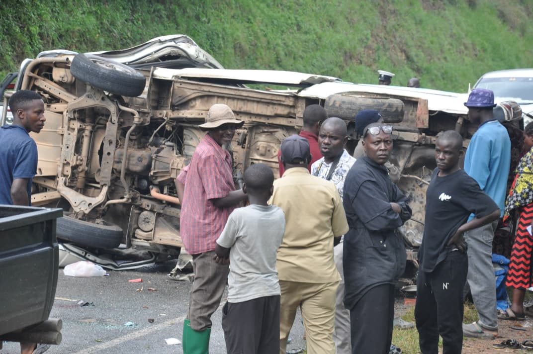 ntvuganda's tweet image. One person has been confirmed dead, and several others are fighting for their lives following a road accident on the Mbarara-Bushenyi road this Sunday afternoon.
The incident involved a passenger taxi that collided with a heavy truck. According to eyewitnesses at the scene, the