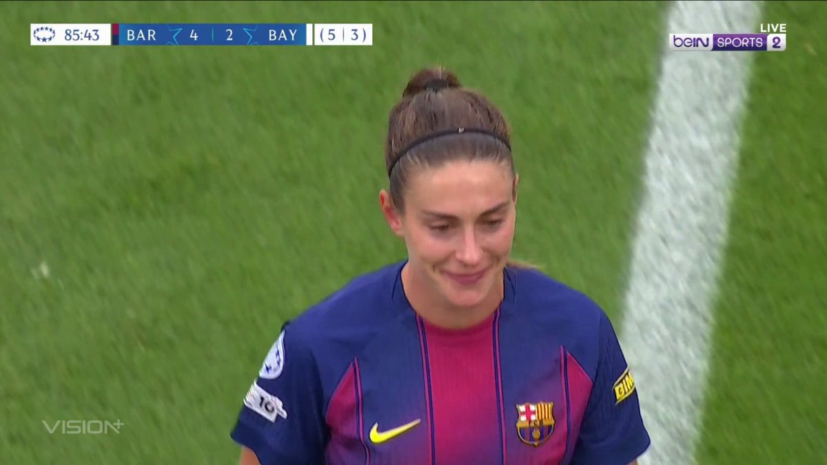 WHY SHE CRY??? WHYYYYYYYYY