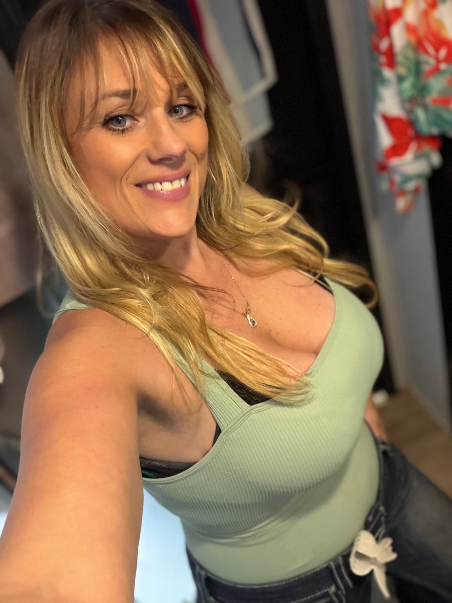 Sarah Nicole ♡ Irishswedishfish tweet media