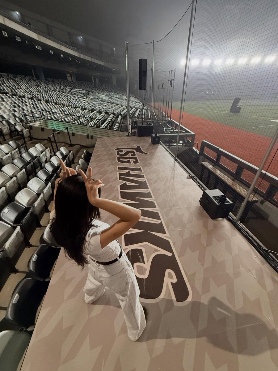 latinmoomoo's tweet image. (2)
instagram.com/p/DX4E6oLj_SG/

"👍🏽👍🏽👍🏽"

#Solar #솔라
@RBW_MAMAMOO