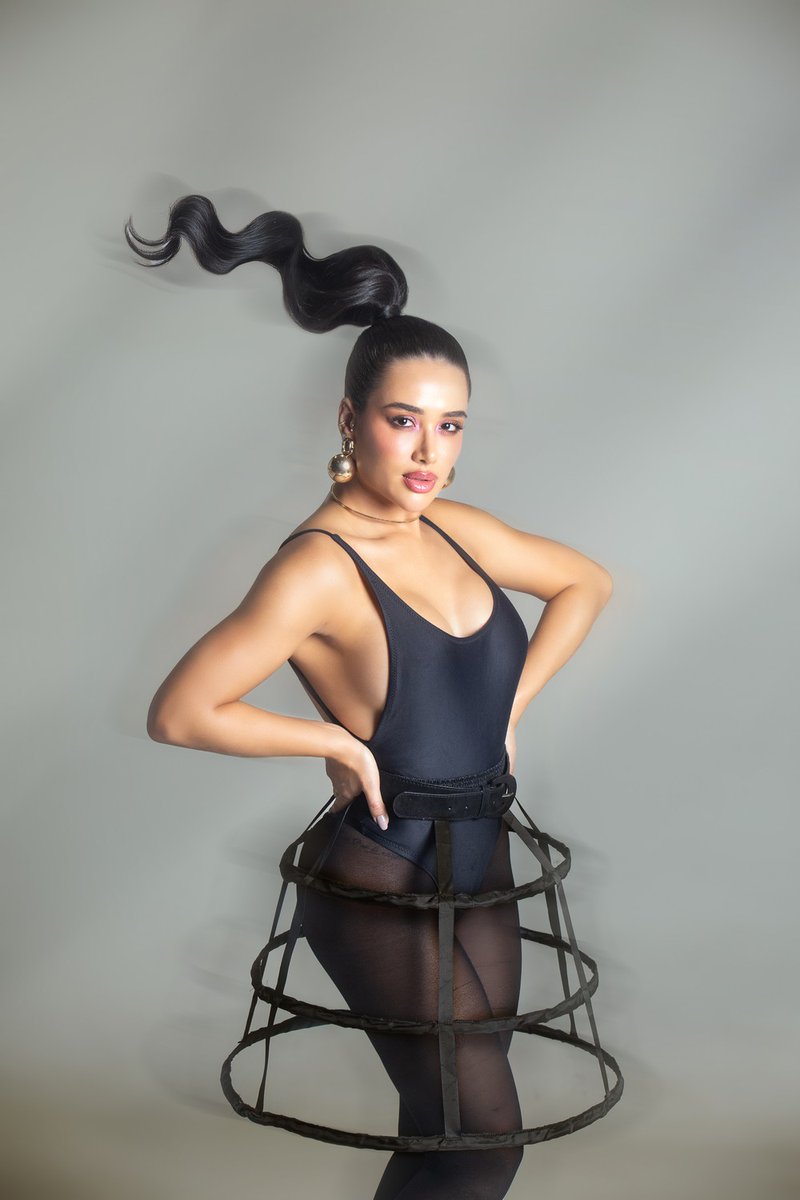 canalantenados's tweet image. ✨ Jordana, do #BBB26, foi comparada a uma “Barbie Morena” durante o reality e rebateu a imagem de perfeição ao contar que sua trajetória não foi a de uma boneca.  Em entrevista ao Extra, a ex-sister afirmou que nunca passou fome, mas viveu muito aperto financeiro, especialmente