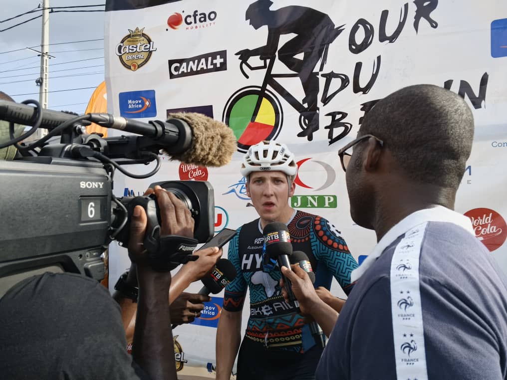 Febecy's tweet image. 🚴‍♂️🇧🇯 #Direct de l'arrivée du Grand Prix de la Ville de Cotonou 

*[Attention, cette page n'est pas responsable des musiques jouées dans ce direct]*

facebook.com/share/v/17Tkz8…