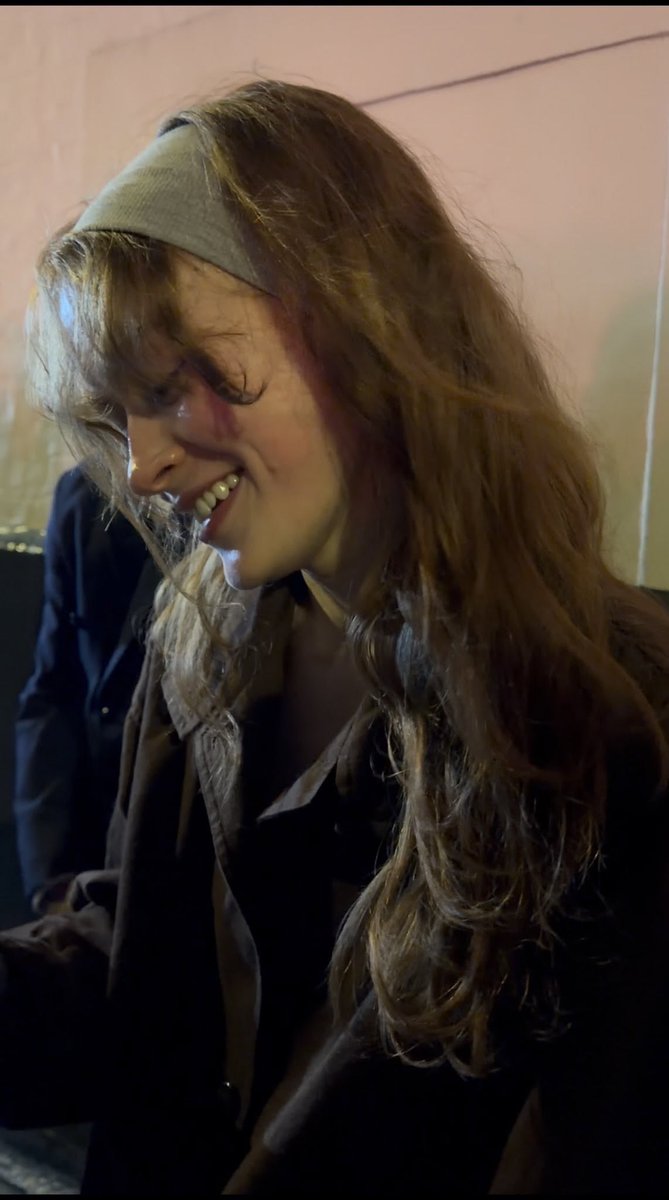 sadie sink daily tweet media