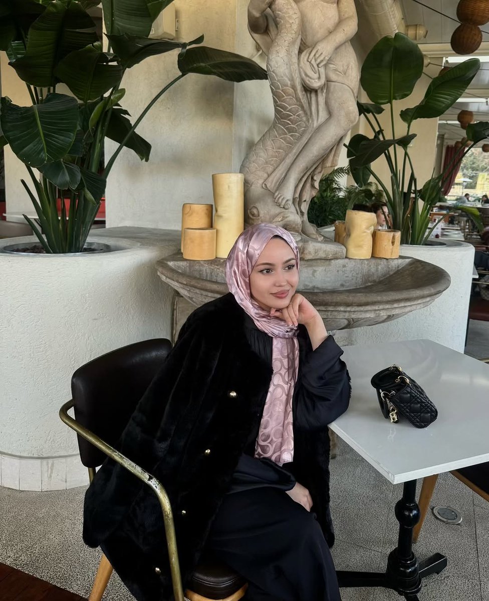 Feride Şentürk tweet media