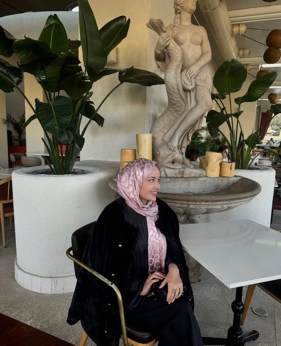 Feride Şentürk tweet media