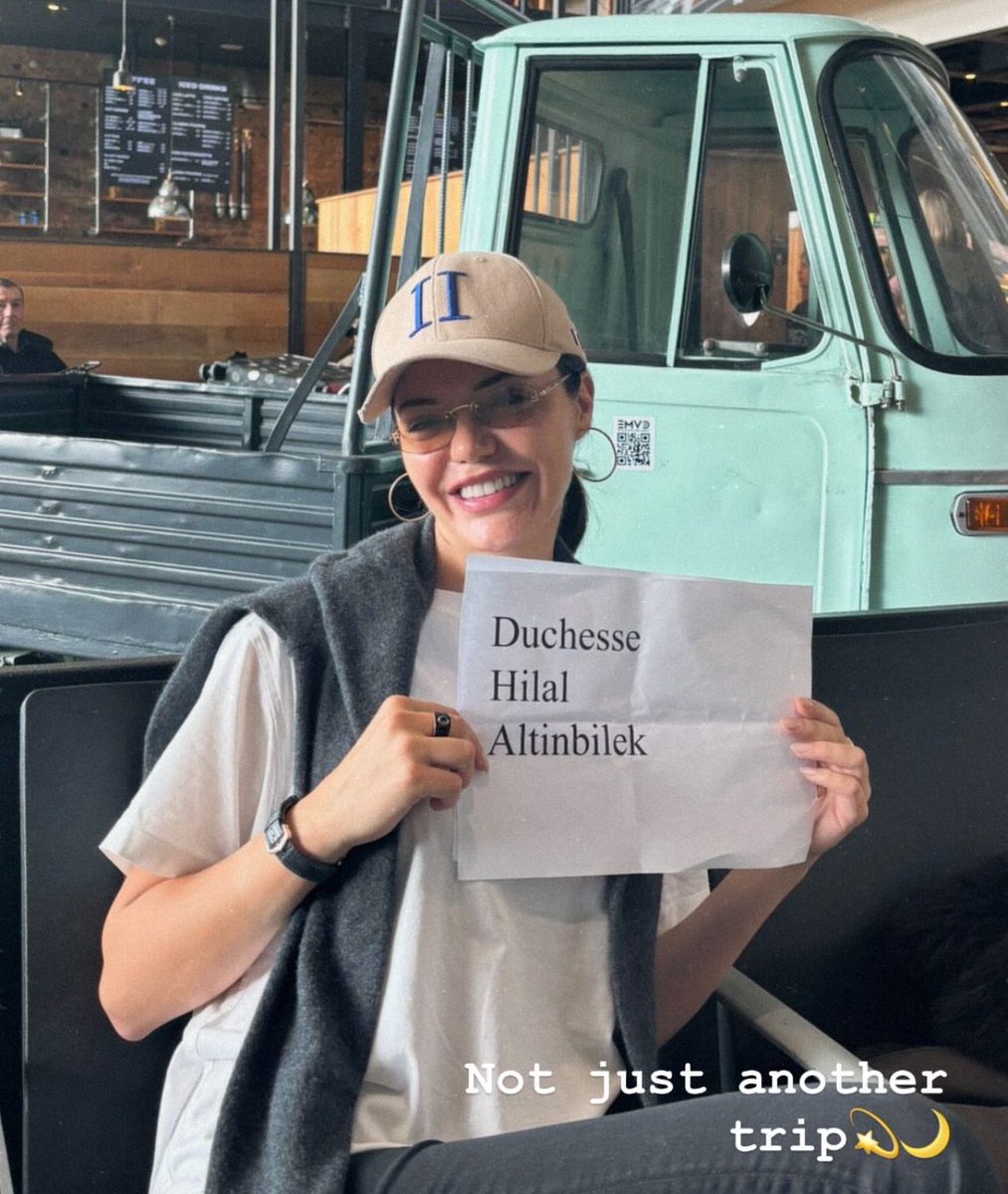 nessa tweet media