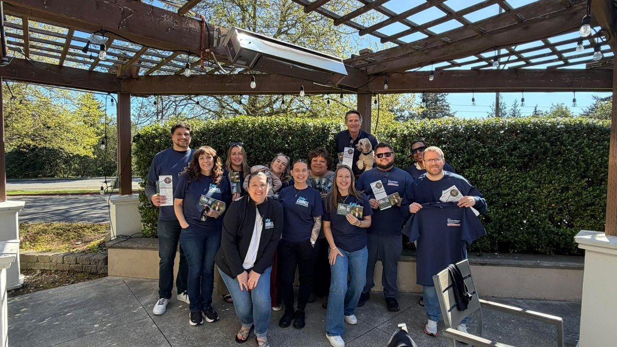OlsonForRepLD26's tweet photo. Last weekend, Team 26 knocked on 200+ doors. Had important conversations with concerned citizens.  High taxes, affordability, and education were major issues we talked about.  Hit doors Fri and yesterday. Back at it again this afternoon. Shout out to our amazing volunteers. 🇺🇸 https://t.co/v9ZQfa2Qc2